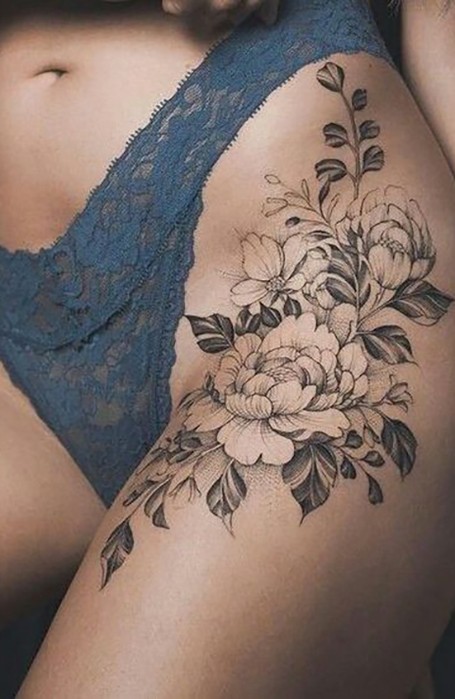 20 de tatuaje sexy pentru coapse pentru femei in 2020